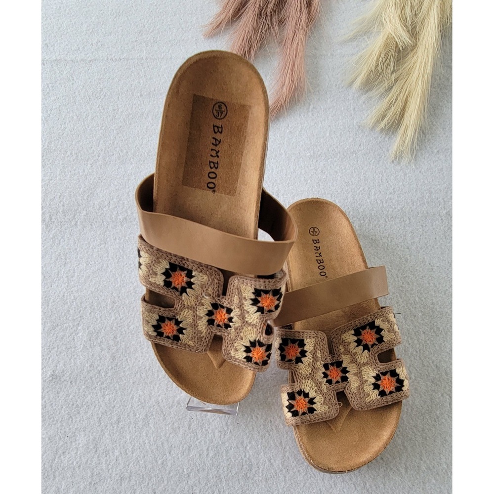 Bamboo brand sandals with‎ crochet Size 6/37 (2) Multicolor